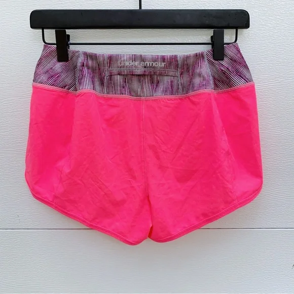 Under Armour Shorts - Picture 2 of 4